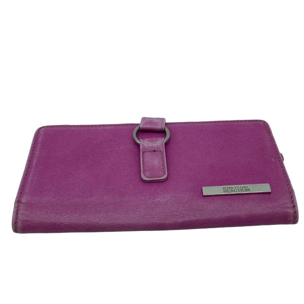 Kenneth Cole Reaction Pink Leather Wallet‎ 7” x 3.5” Magnetic Closure